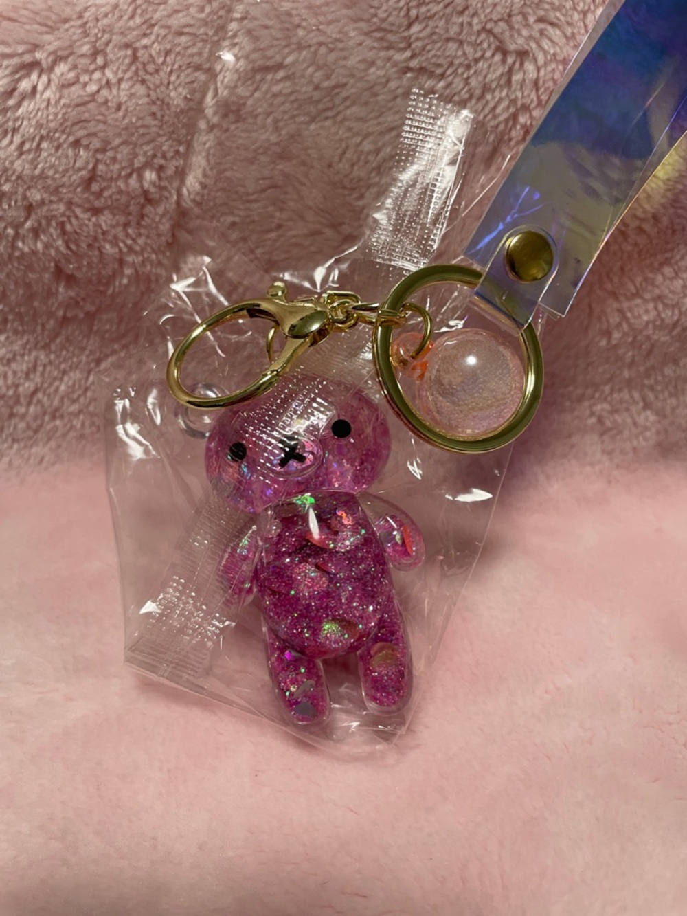 Doris Rice Essence Mask with Glitter Pink Bear Keychain and Creme shop eyeliner - Picture 3 of 4